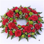 Large Classic Selection Wreath Red and Green